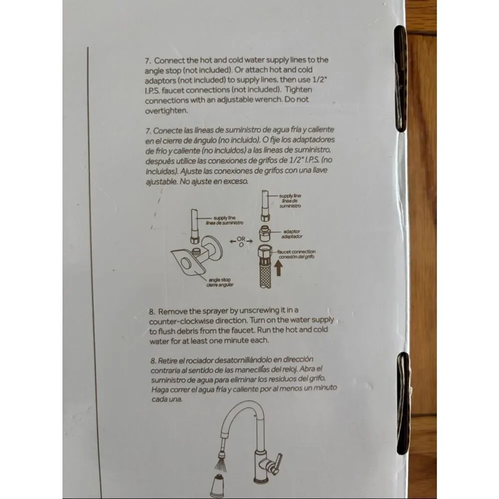 ✨New In Box✨ Single Hole Pull Down Kitchen Faucet Brushed Nickel Has All Parts